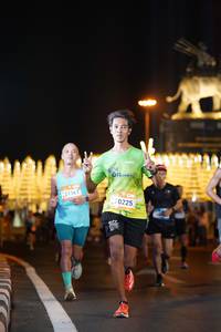 BIB: 21361, 501, 0225
                            <button type="button" onclick="openModal(23096895)" class="btn btn-primary btn-sm float-right btn-popup" data-toggle="modal" data-target=".modal-high-quality">
                        <i class="fas fa-shopping-cart"></i> Add to Cart
                    </button>
                                            <button type="button" onclick="isThisMe(23096895, true)" class="btn btn-success btn-sm float-right btn-popup btn-isme hidden" data-toggle="tooltip" data-placement="bottom" title="นี่คือรูปของคุณใช่ไหม คลิกที่นี่เพื่อเอาเข้าอัลบั้ม">
                        <i class="fas fa-plus"></i> Add to album
                    </button>
                    <button type="button" onclick="isThisMe(23096895, false)" class="btn btn-warning btn-sm float-right btn-popup btn-isnotme hidden">
                        <i class="fas fa-ban"></i> Remove from album
                    </button>